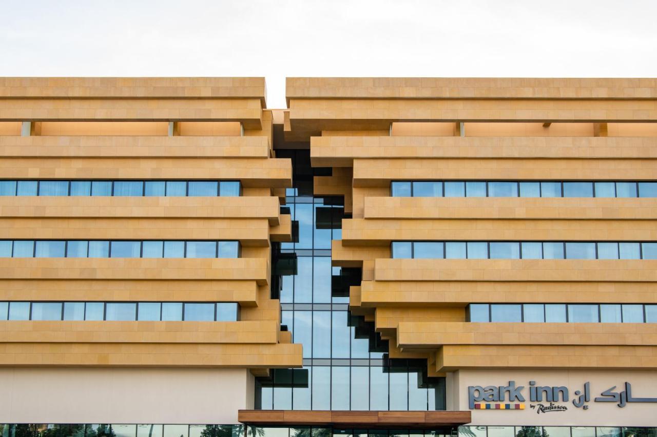 Park Inn By Radisson, Riad Exterior foto