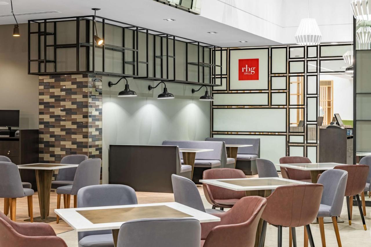 Park Inn By Radisson, Riad Exterior foto