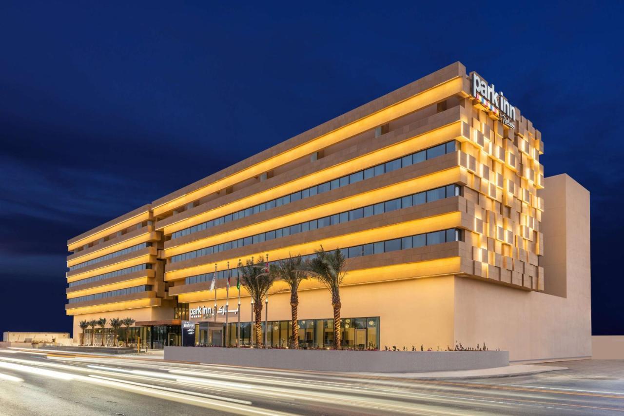 Park Inn By Radisson, Riad Exterior foto