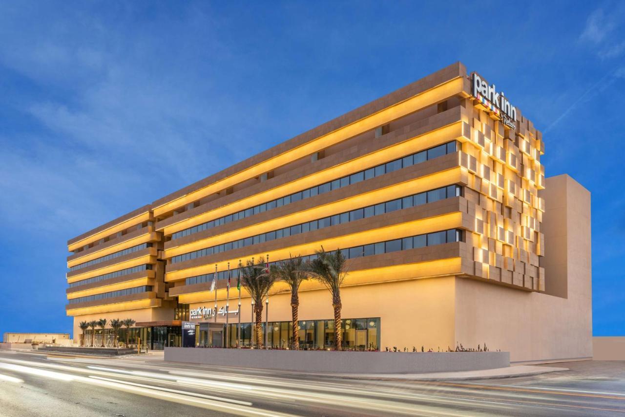 Park Inn By Radisson, Riad Exterior foto